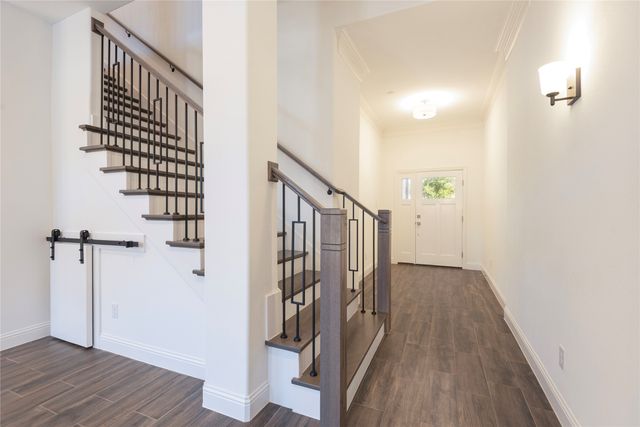 107 Harwood Drive C13, Lewisville, TX 75067