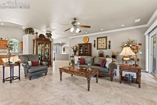 7524 Engineers Court, Larkspur, CO 80118