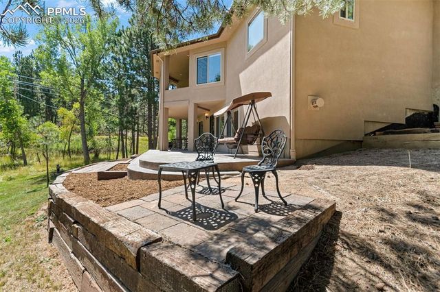 7524 Engineers Court, Larkspur, CO 80118