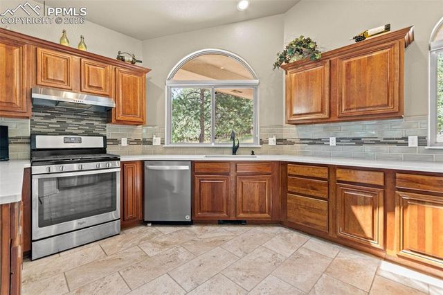 7524 Engineers Court, Larkspur, CO 80118