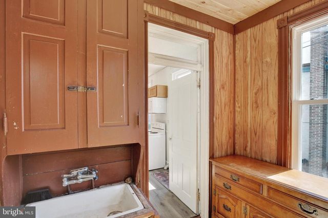 17 OAK ST S, Ephrata, PA 17522