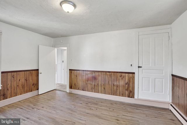 17 OAK ST S, Ephrata, PA 17522