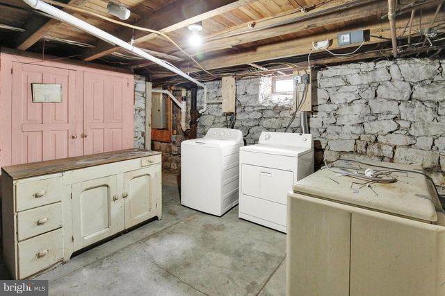 17 OAK ST S, Ephrata, PA 17522
