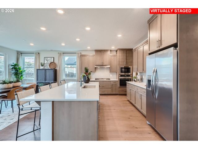 2525 S 4th Dr, Ridgefield, WA 98642