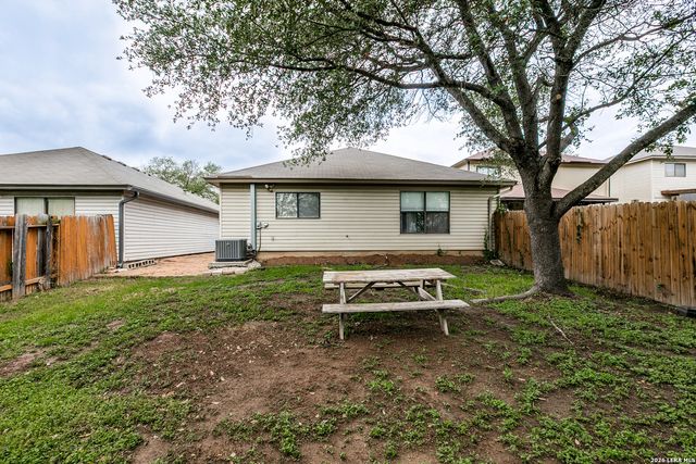 13658 ESCORT DR, San Antonio, TX 78233