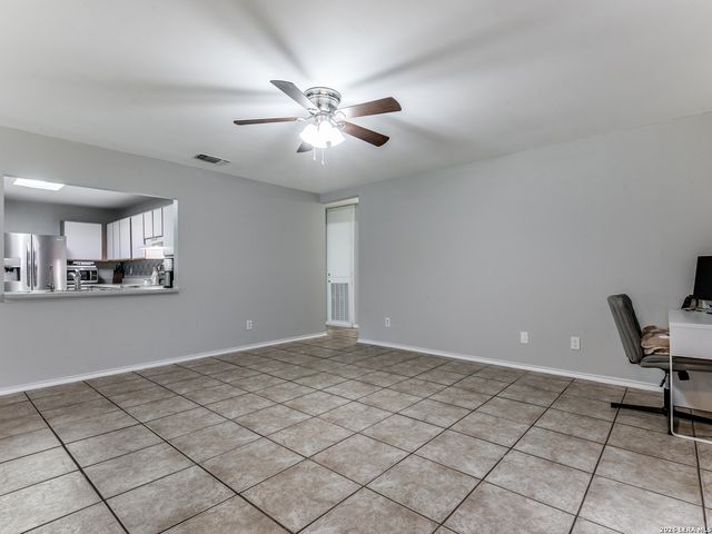13658 ESCORT DR, San Antonio, TX 78233
