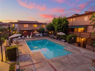 7300 Lennox K16, Van Nuys, CA 91405