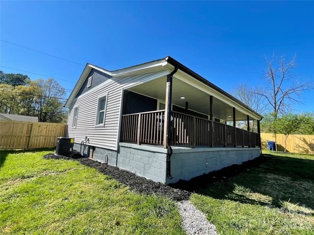 309 River Street, High Shoals, NC 28077