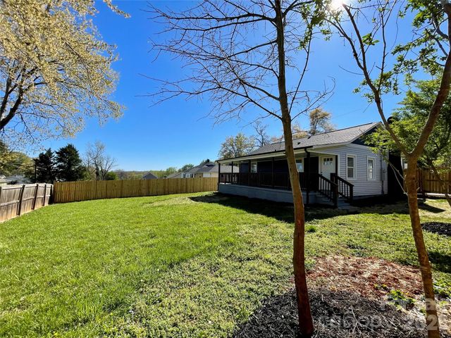 309 River Street, High Shoals, NC 28077