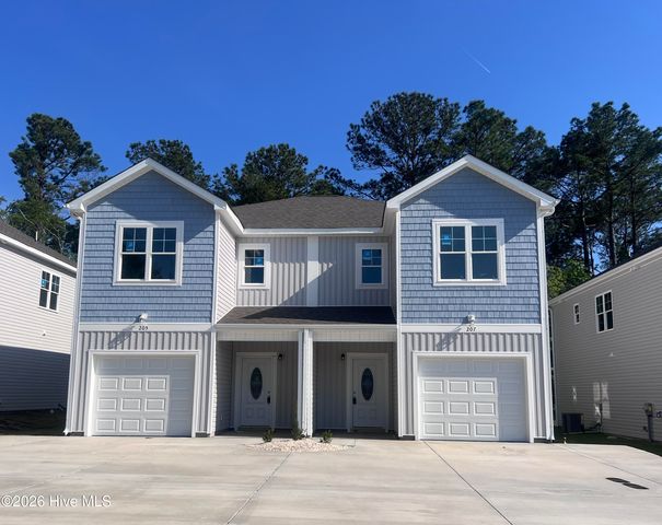 207 Holly Sands Loop, Holly Ridge, NC 28445
