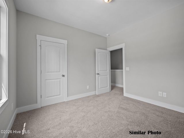207 Holly Sands Loop, Holly Ridge, NC 28445