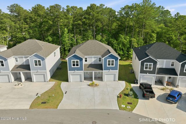 207 Holly Sands Loop, Holly Ridge, NC 28445