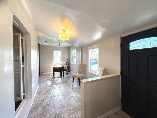 1978 S Holt Avenue, Los Angeles, CA 90034