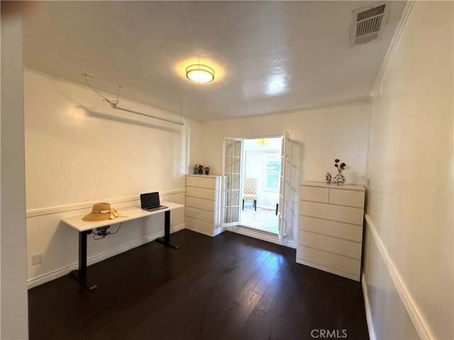 1978 S Holt Avenue, Los Angeles, CA 90034