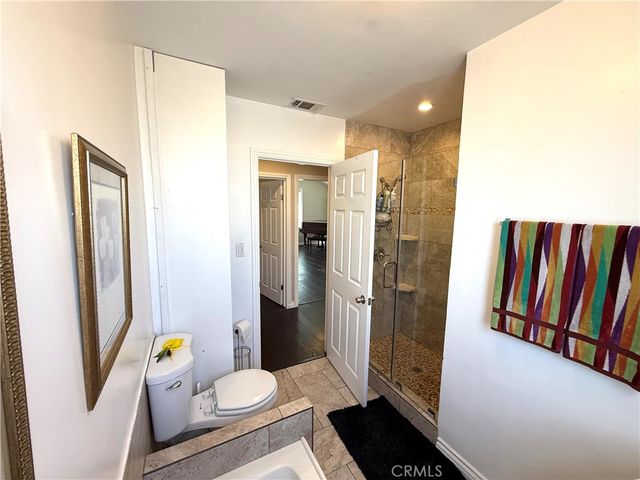 1978 S Holt Avenue, Los Angeles, CA 90034