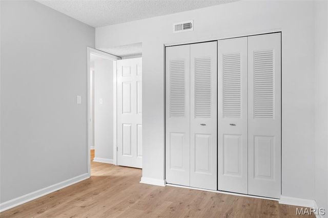 8929 Cardinal Terrace, St Louis, MO 63144