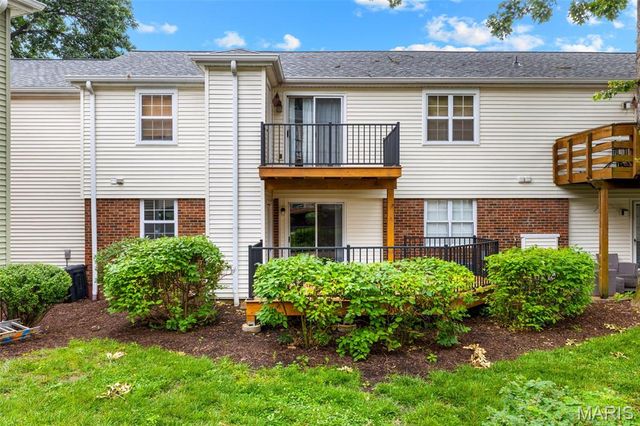 8929 Cardinal Terrace, St Louis, MO 63144