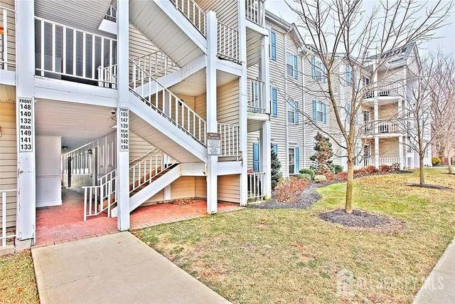155 DARWIN Lane, North Brunswick, NJ 08902