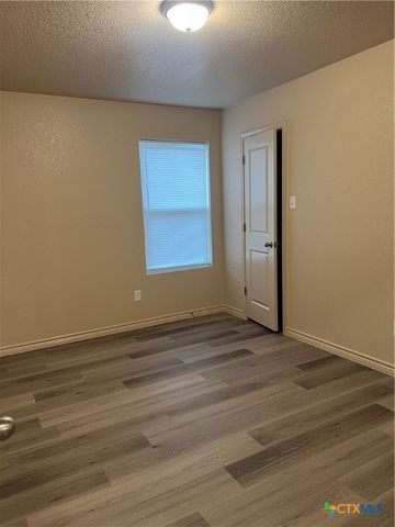 6203 Twistleaf Lane A & B, Killeen, TX 76543