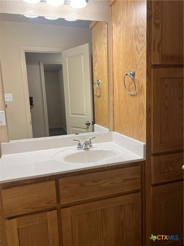 6203 Twistleaf Lane A & B, Killeen, TX 76543