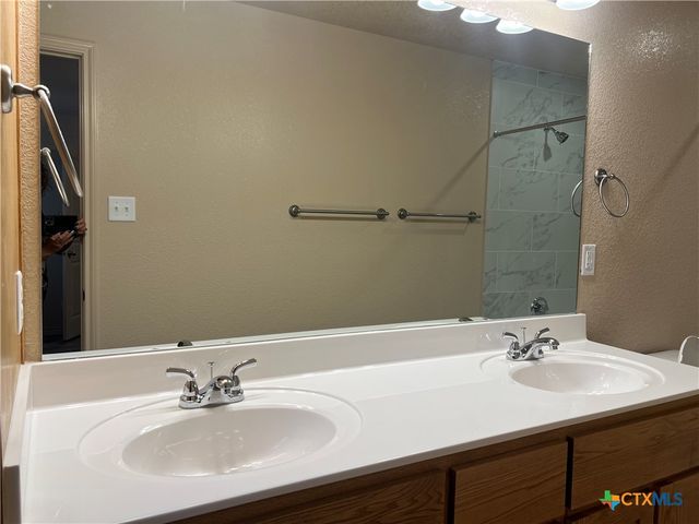 6203 Twistleaf Lane A & B, Killeen, TX 76543