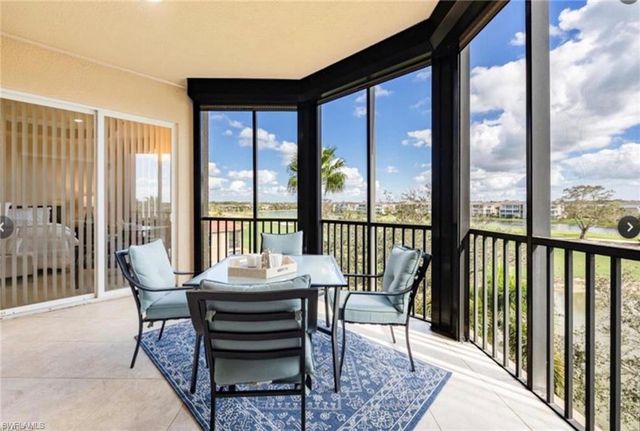 580 El Camino Real 3402, Naples, FL 34119