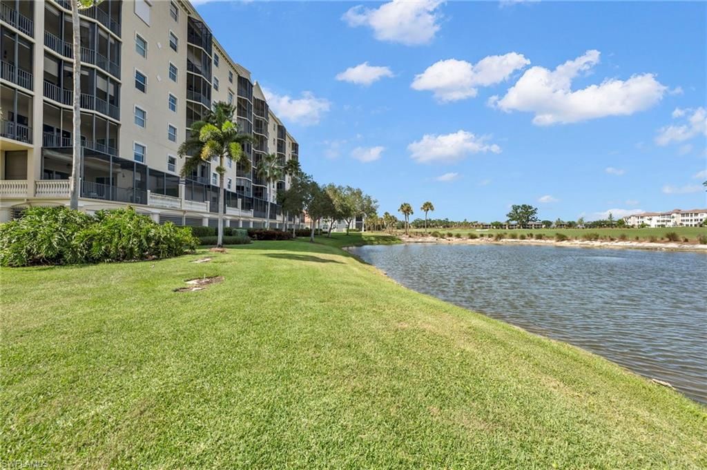 580 El Camino Real 3402, NAPLES, FL 34119 — photo 2