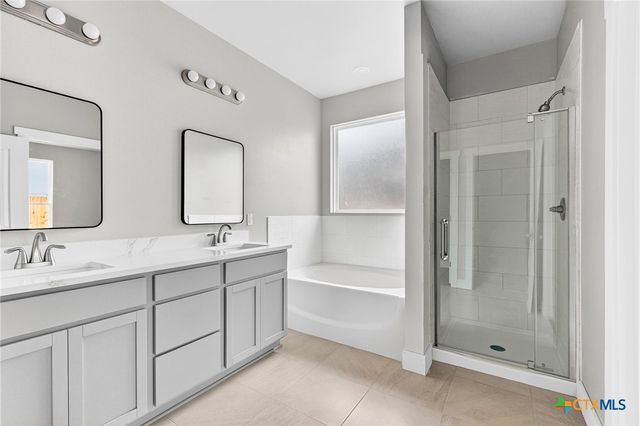 827 Liberty Park Drive, Belton, TX 76513
