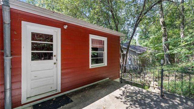 3216 Veterans Memorial, Tuscaloosa, AL 35404