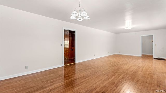 3216 Veterans Memorial, Tuscaloosa, AL 35404