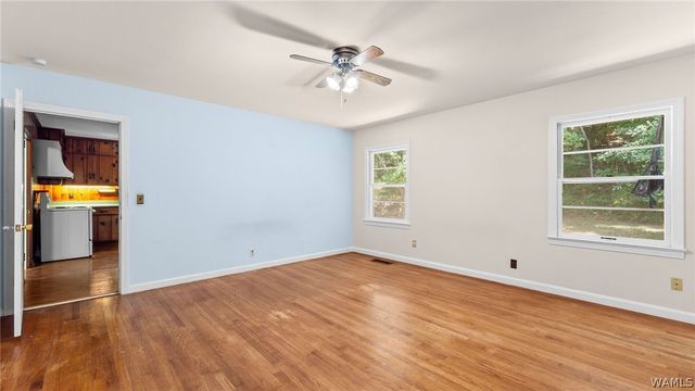 3216 Veterans Memorial, Tuscaloosa, AL 35404