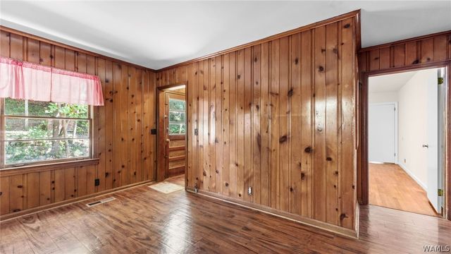 3216 Veterans Memorial, Tuscaloosa, AL 35404