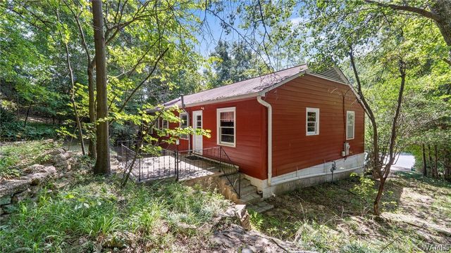 3216 Veterans Memorial, Tuscaloosa, AL 35404