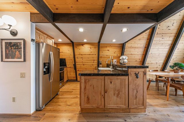 14258 Glacier View Road, Truckee, CA 96161