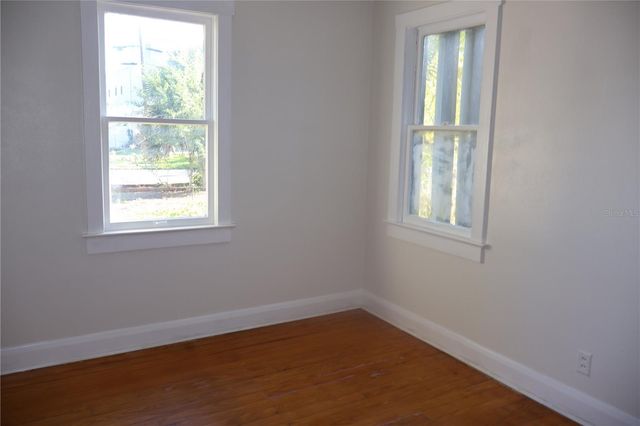 3815 W DE LEON STREET, Tampa, FL 33609