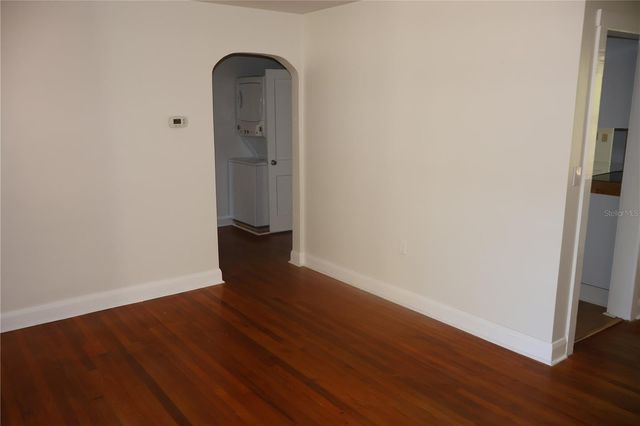 3815 W DE LEON STREET, Tampa, FL 33609