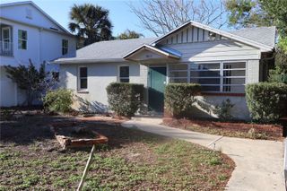 3815 W DE LEON STREET, Tampa, FL 33609