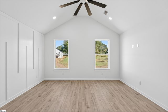 189 Eastbrook Drive, Woodruff, SC 29388