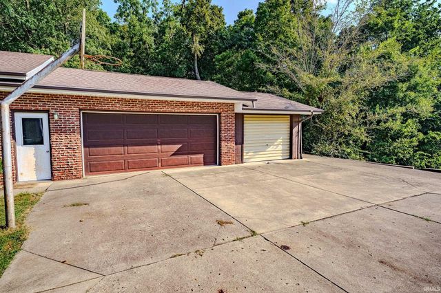 209 Pine View Lane, Lafayette, IN 47905
