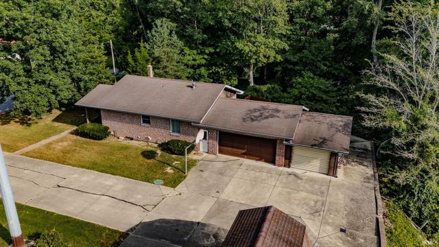 209 Pine View Lane, Lafayette, IN 47905