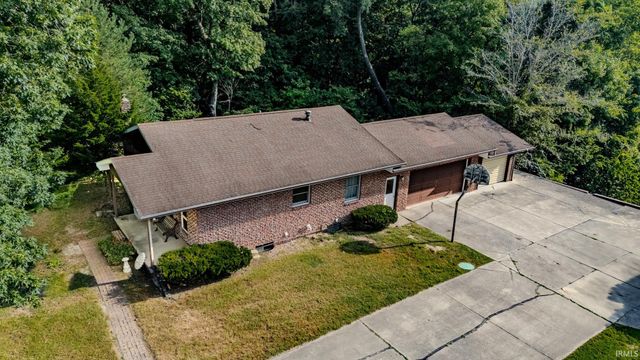 209 Pine View Lane, Lafayette, IN 47905