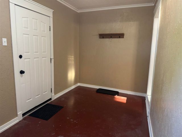 774 NW 16th St, Lawton, OK 73507