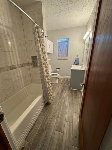 774 NW 16th St, Lawton, OK 73507