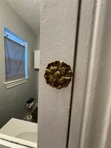 774 NW 16th St, Lawton, OK 73507