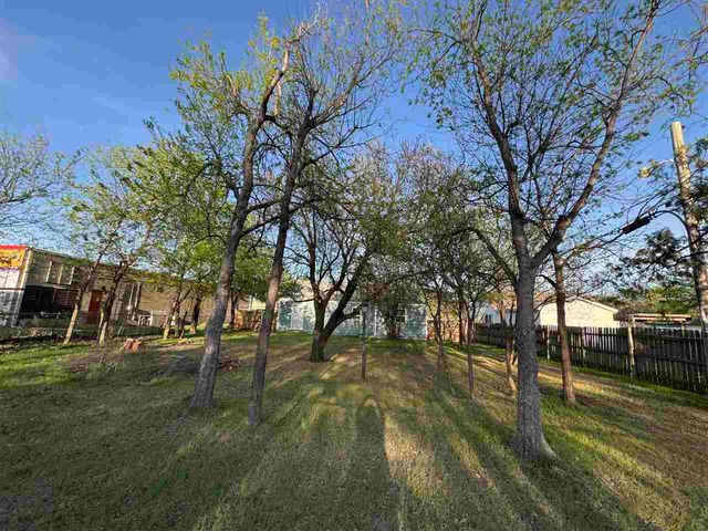774 NW 16th St, Lawton, OK 73507
