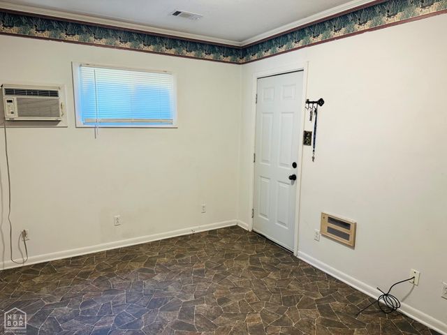 208 Forrest, Newport, AR 72112