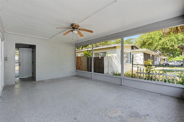 29 6TH AVENUE SE, Largo, FL 33771