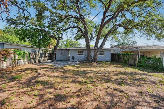 29 6TH AVENUE SE, Largo, FL 33771