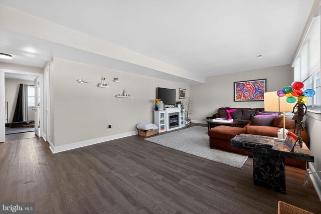 100 MICHAEL RD, Southampton, PA 18966