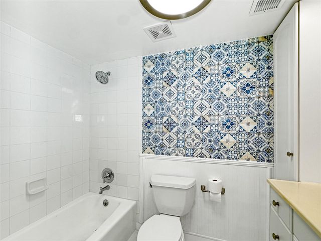 2950 N Palm Aire Drive 506, Pompano Beach, FL 33069
